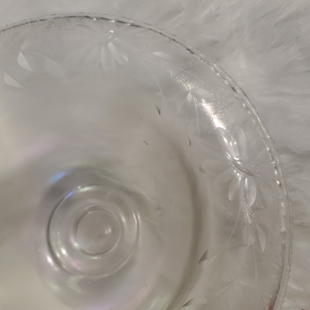 Depression Glass Iridescent Clear - Picture 4 of 12